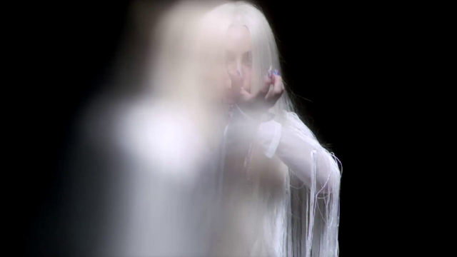 File:RUTH-HOGBEN-ARTRAVE-BACKDROP-003.png