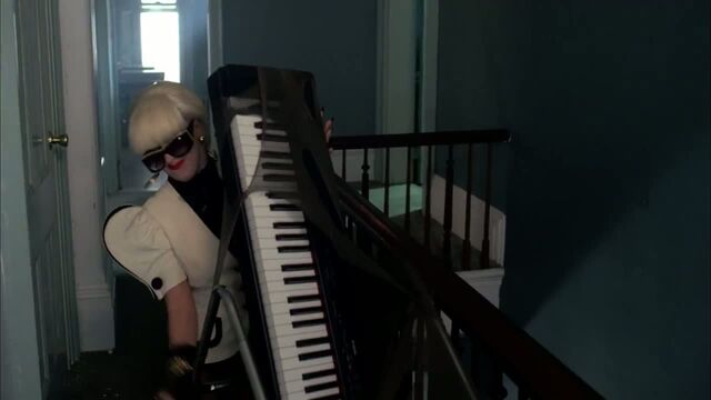 File:HQMTN-GagaKeyboard.jpg