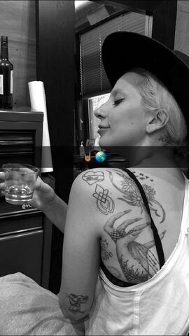 File:TattooSnapchat002.jpg