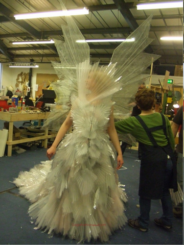 File:Fitting Living Dress 01.png