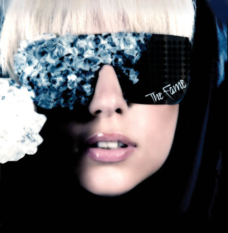 File:The Fame USB 001.jpg