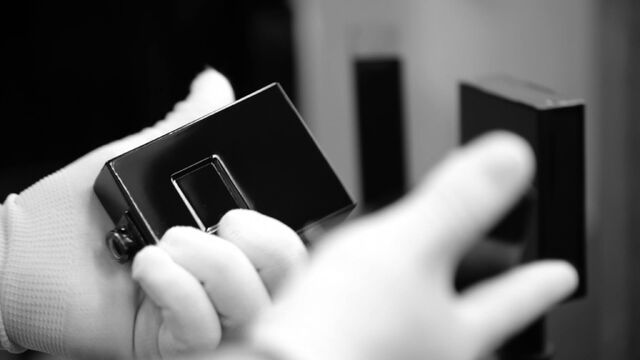 File:Haus Laboratories - Eau de Gaga 002.jpg