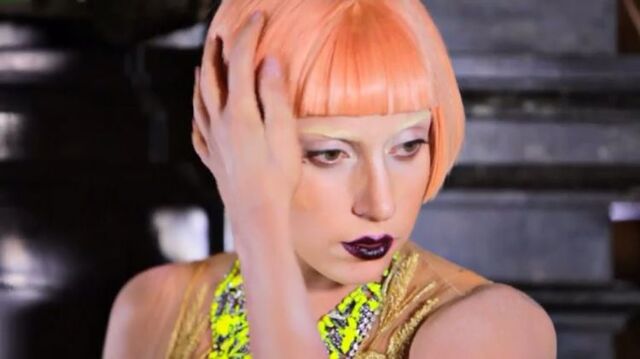 File:GaGa Testino1.jpg