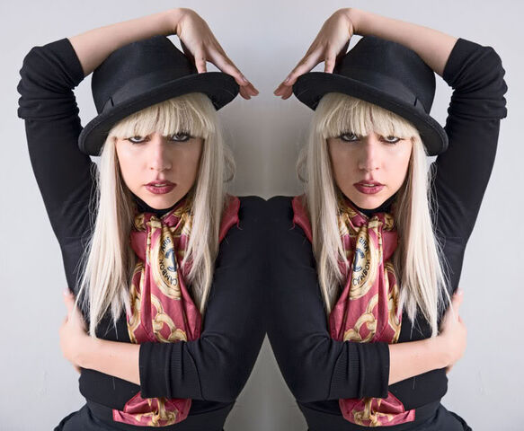 File:LADY GAGA027044.jpg
