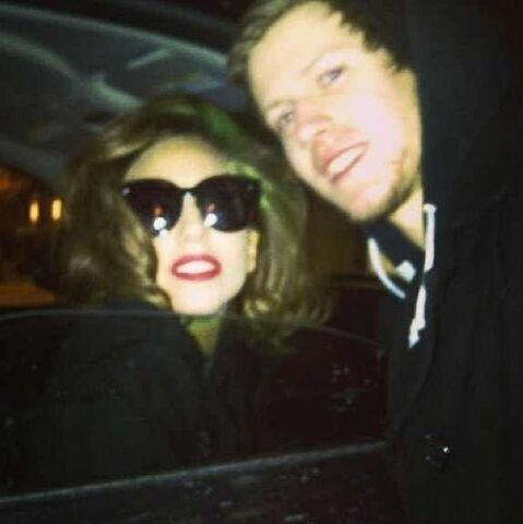 File:2-8-13 Leaving concert 002.jpg