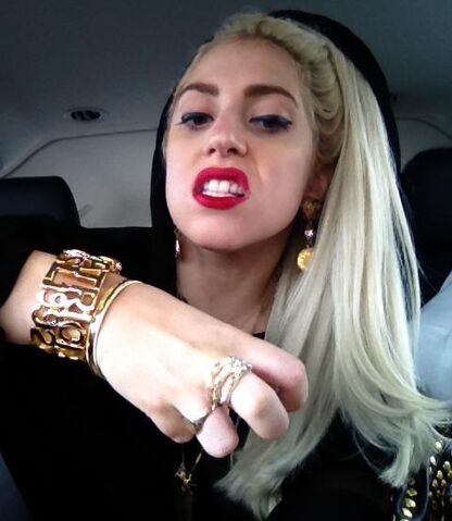 File:Ladygagapawsup.jpg