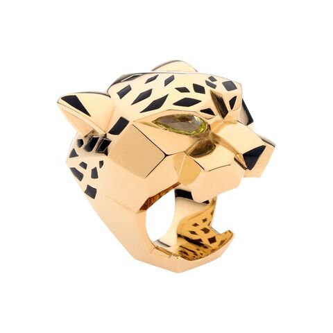 File:Gaga-cartier-panther-ring.jpg
