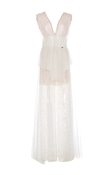 File:Sandra Mansour - Spring-Summer 2016 Collection.jpg