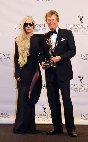 File:11-21-11 International Emmy's.jpg