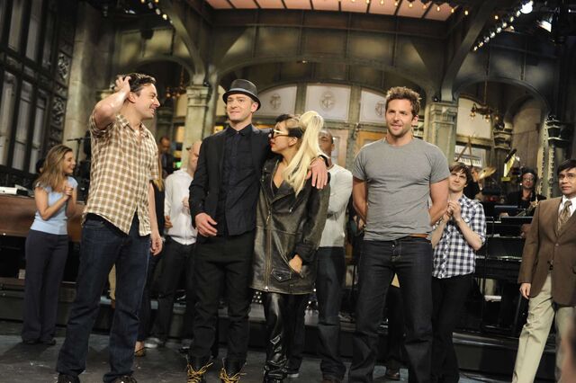 File:5-19-11 SNL 1.jpg