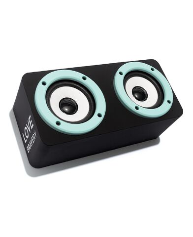 File:Love Bravery - Smartphone amplifier 003.jpg