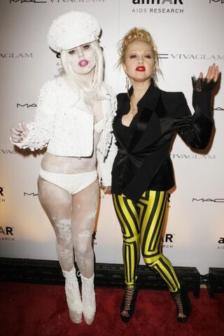 File:2-10-10 amFAR.jpg