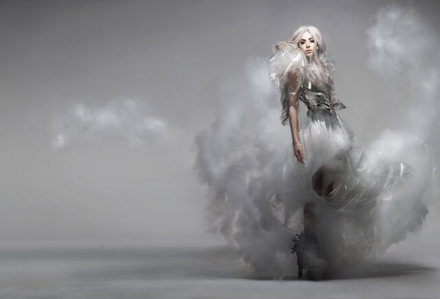 File:Vanity Fair 10.jpg