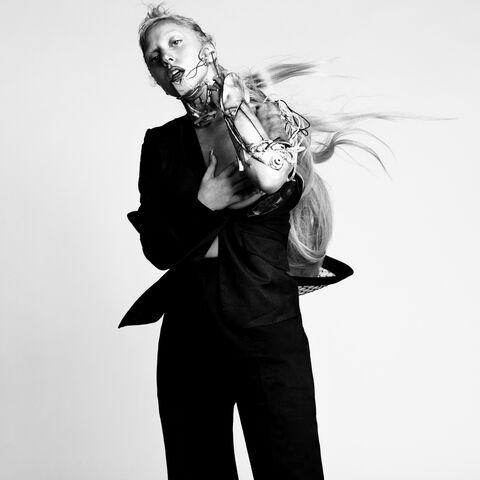 File:7-21-11 Inez and Vinoodh Yoü and I 006-final.jpg