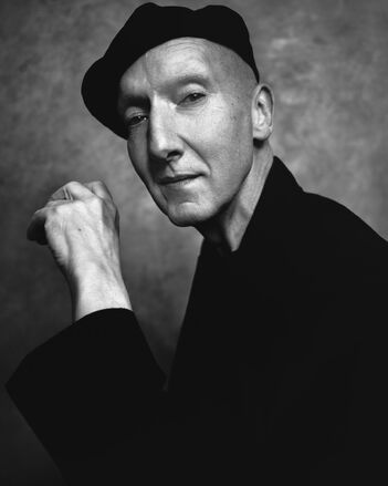 File:Stephen Jones.jpg