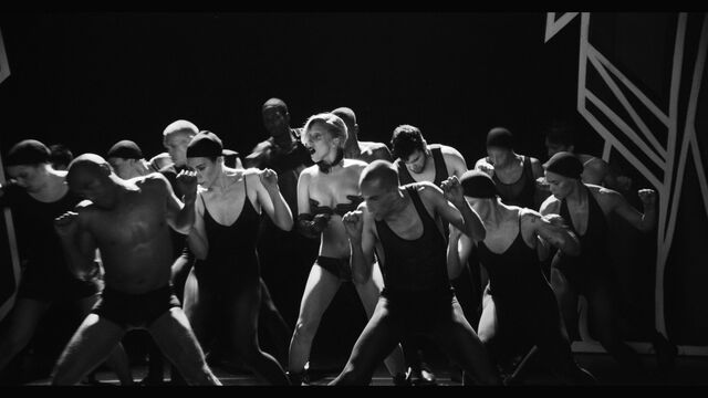 File:Applause Music Video 054.jpg