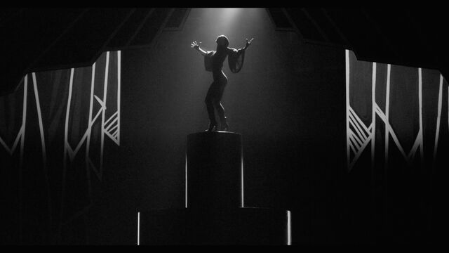 File:Applause Music Video 065.jpg