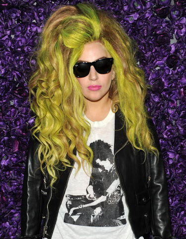 File:4-4-14 Roseland Backstage 002.jpg