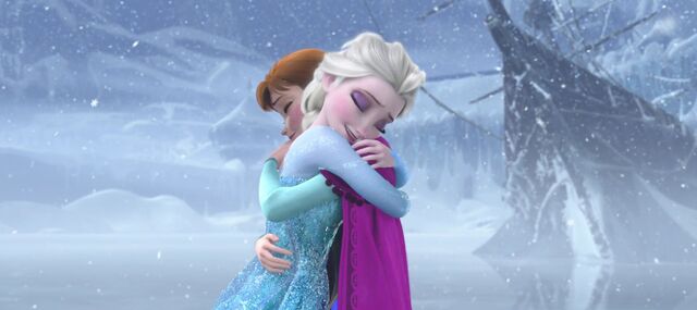 Archivo:Elsa-Anna.jpg