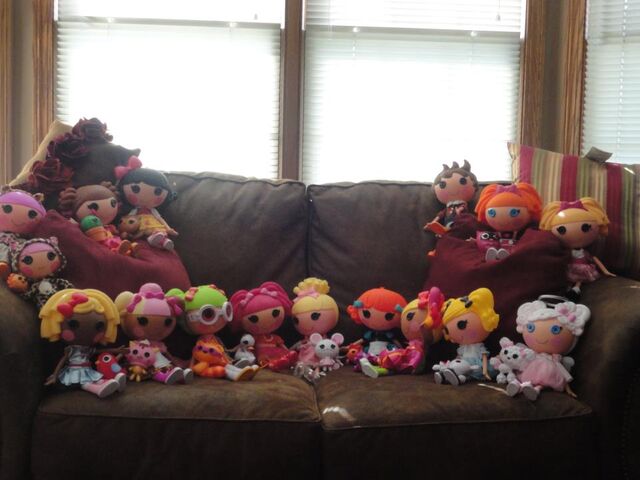 File:Lalaloopsies.jpg