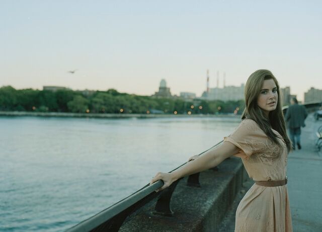 File:Naomi Shon 1 3.jpg
