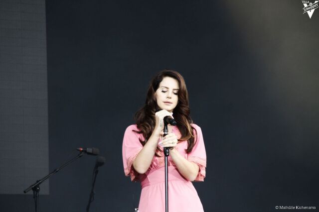 File:20335-lana-del-rey-a-rock-en-seine-article diapo-3.jpg