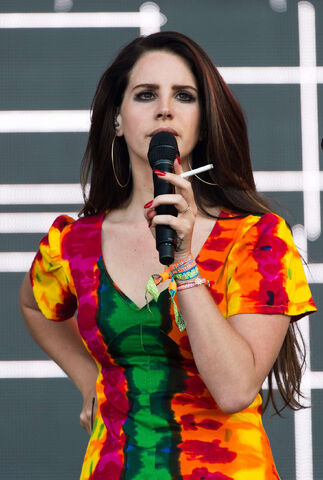 File:Day+2+Glastonbury+Festival+OpCX4EcTGJ8l.jpg