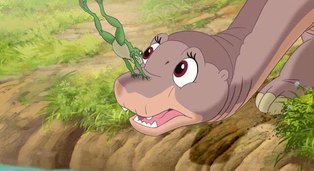 File:Littlefoot & Frog.jpg