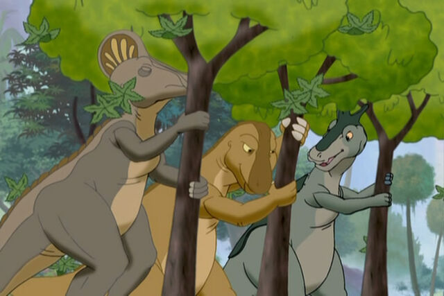 File:Swimmer Trio.jpg