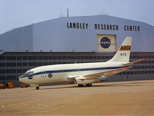 File:737 NASA.jpg