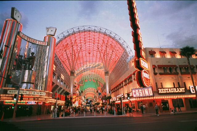 File:LV-FREMONTSTREET.jpg