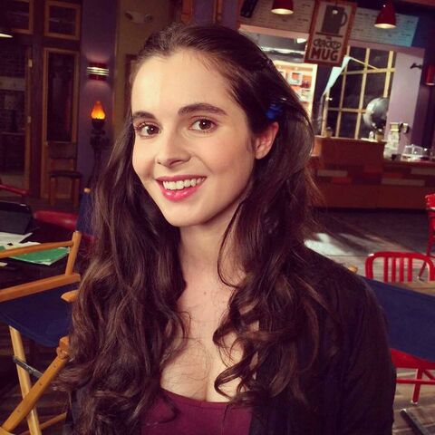 File:Vanessa 2016 (2).jpg
