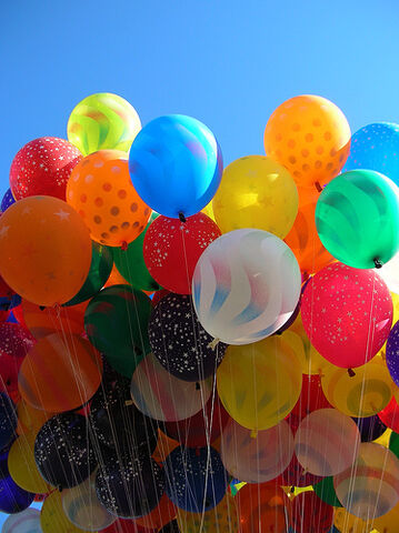 File:Balloons.jpg