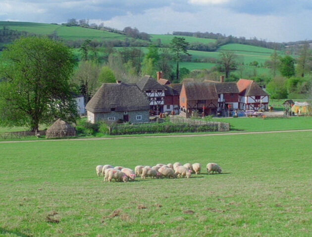 Fichier:Little Lamb Village.jpg