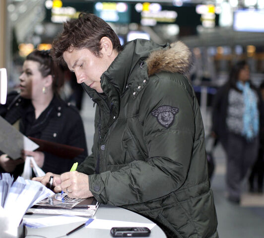 File:Michael Trucco.jpg