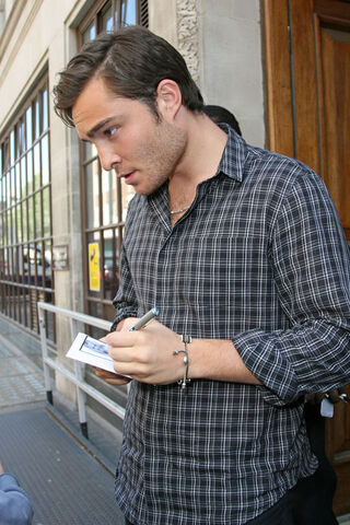 File:Ed westwick.jpg
