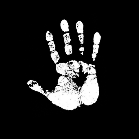 File:Lythrefang Hand.png