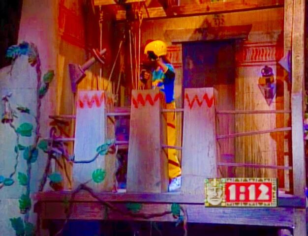 File:S1E6 Three Torches 2.jpg