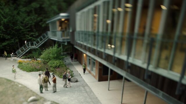File:1x03 Chapter 3 Summerland.jpg