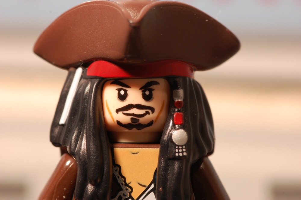 lego captain sparrow