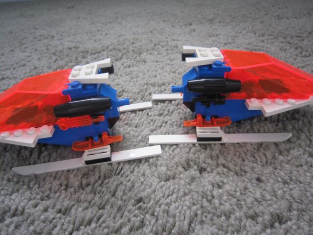 File:1000px-LEGO Today 097.jpg