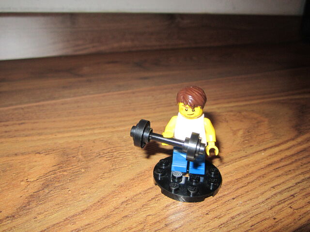 File:WEIGHT LIFTING.jpg