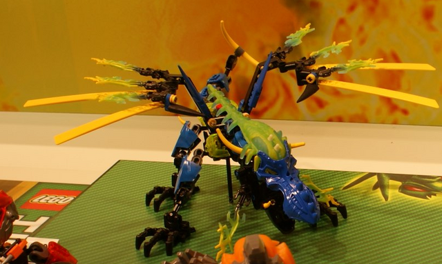 File:44009ToyFair1.png