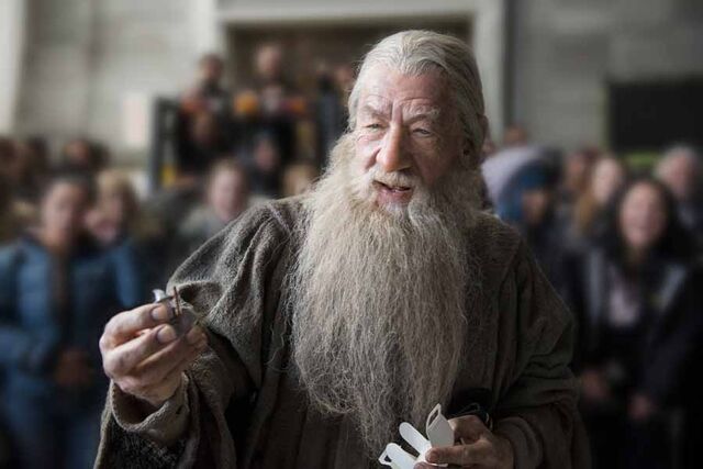 File:Gandalflego.jpg