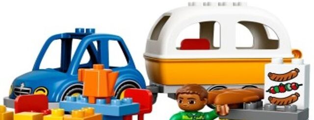 File:DUPLO Car and Caravan.jpg
