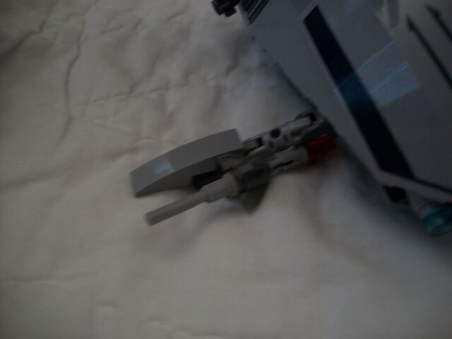 File:Abandoned Separatist Shuttle.jpg