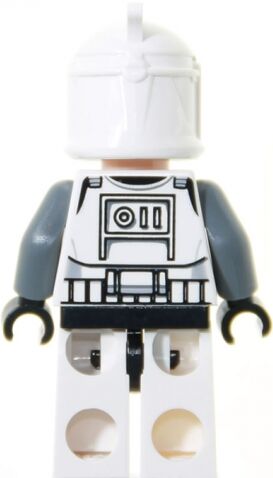 File:Clone Gunner back.jpg