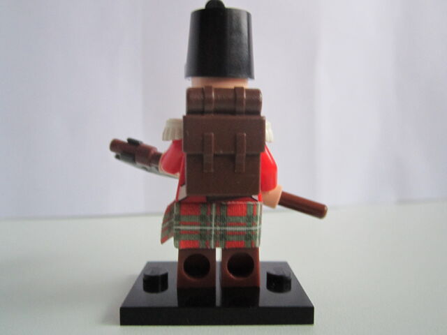 File:BritishGrenadier 004.jpg