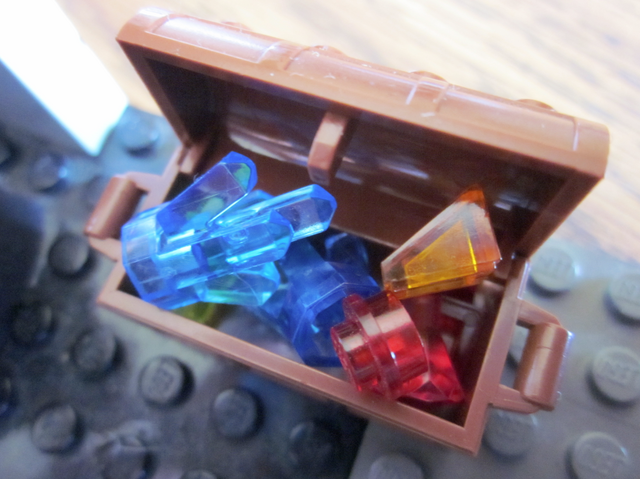 File:Store-Chest.png
