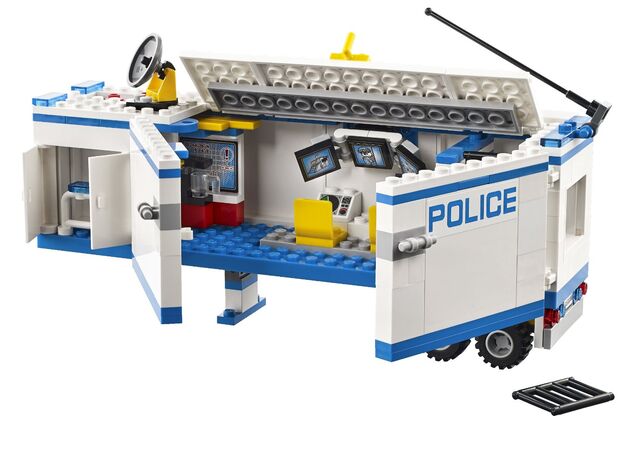File:60044-trailer.jpg